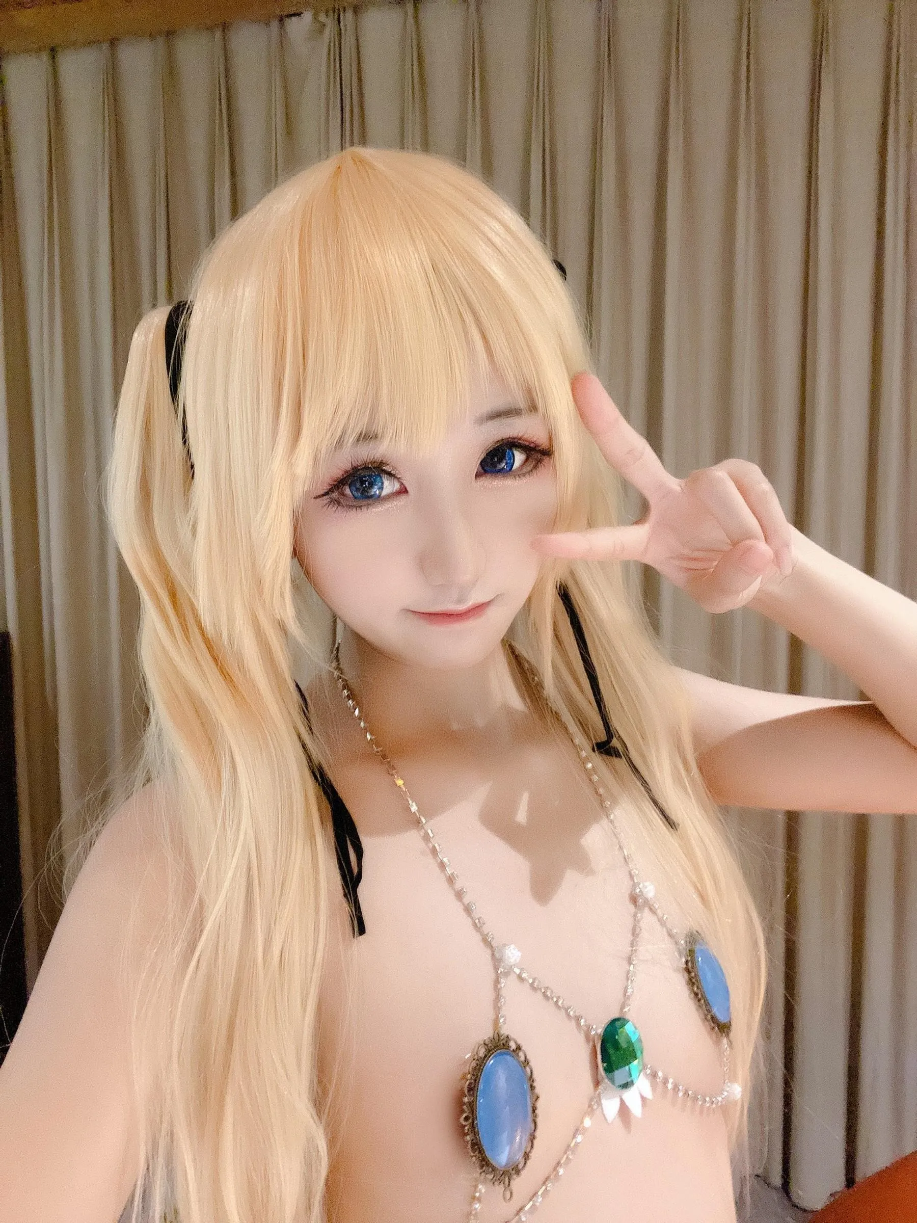Kuuko W – NO.05 Marie Rose Fortune Bikini Selfie Set [34P]插图9